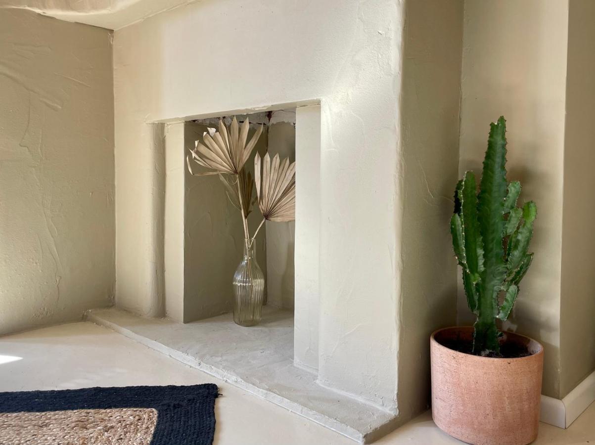 « Sahara » Deco Desert, Coeur De Ville De Toulon Bagian luar foto